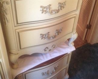 Matching Bassett nightstand...presale $45.  (Only one available)