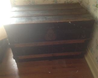 Vintage trunk.....presale $95