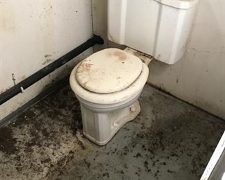 *PRESALE ITEM!* - Vintage toilet - $30