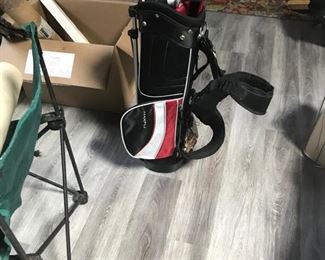 Children's golf clubs & bag
