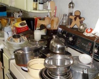 Lots of Vintage Kitchenware