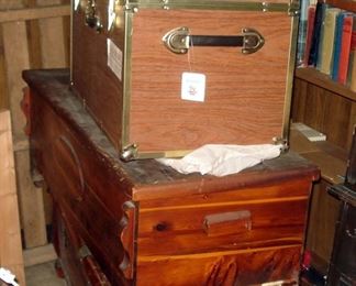 Cedar Chests and Storage Trunks