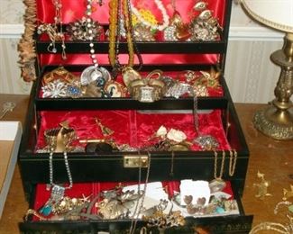 Vintage Costume Jewelry