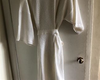 New off white cotton robe XL $40, comes with a $25 Nordstrom Gift Card.