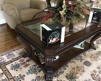 Wonderful coffee table.  Perfect condition.