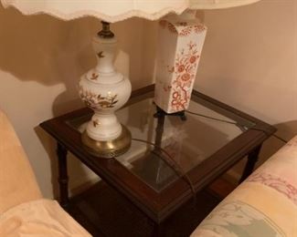 #55 glass top end table 22x27x22 $35.00
