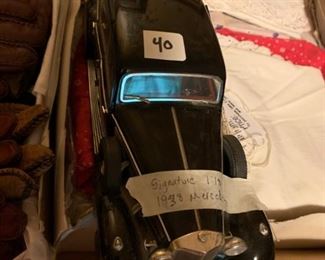 #81 model car signature 1:18 1938 mercedes $40.00