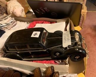 #81 model car signature 1:18 1938 mercedes $40.00