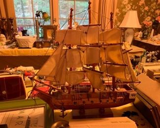 #93 model USS constitution model ship $40.00