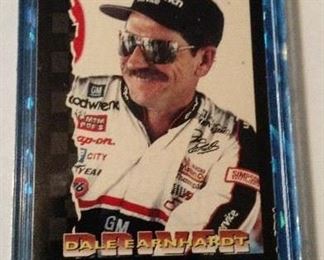 1996 Pinnacle Racer's Choice #3 Dale Earnhardt Racing Card encased in Lucite