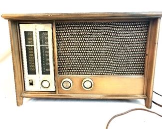 Zenith Tube Radio