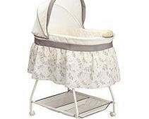 Delta Children Sweet Beginnings Falling Leaves Bassinet