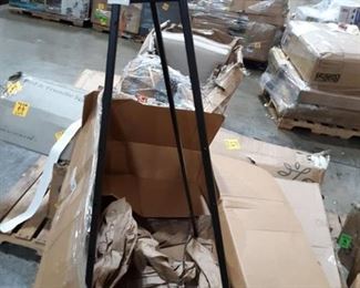 Deco 79 27393 Easel, Black