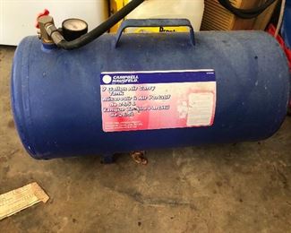 CAMBELL HAUSFELD 7 GAL. AIR CARRY TANK (Caps compliments of Cher)