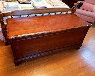 Lane cedar chest