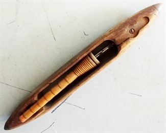 Antique Wood Weaving Shuttle/Bobbin