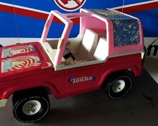 Vintage Tonka "Barbie" Jeep