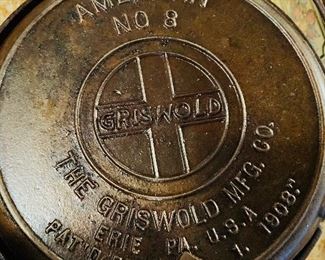 The Griswold Mfg Co. Waffle Iron (American No.8)