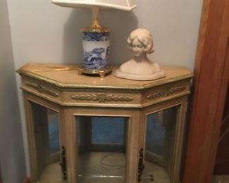 Glass Display Table w/Drunken Lamp Shade & Bust