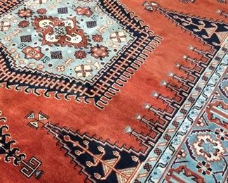 SHOW STOPPER Hand-Knotted PERSIAN rug...it is vege dyed....Colors are incredible... 9 X 12