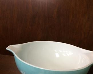 Vintage turquoise LARGE mixing bowl!