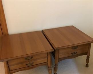 Two side tables -Bassett Furniture https://ctbids.com/#!/description/share/208683