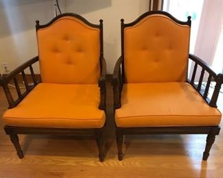 Two vintage matching chair https://ctbids.com/#!/description/share/208689