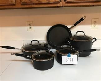 Circulon commercial Cookware set https://ctbids.com/#!/description/share/208695