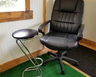 Rolling swivel office chair and vintage chrome stool https://ctbids.com/#!/description/share/208619