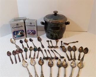 Two Sterling silver spoons & Silver plated spoons https://ctbids.com/#!/description/share/208625
