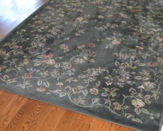 5' 2" X 7' 4" Area Rug