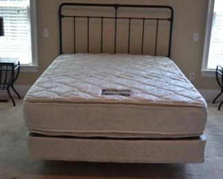 Queen Iron Bed Black