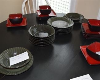 Gibson Dinnerware Sets