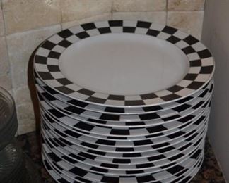 Signature Housewares Stoneware