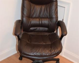 Task Chair
