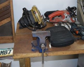 Nice Solid Work Bench