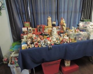 much more christmas lots of hallmark and vintage pieces