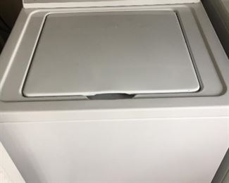 Whirlpool Washer (Excellent Condition)