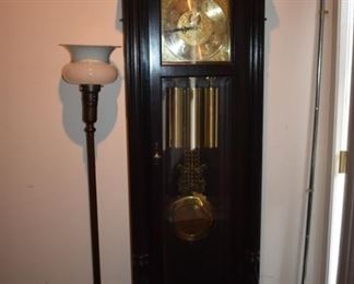 Steinway Grandfather Clock working Wonderful Sounds to the Chimes!