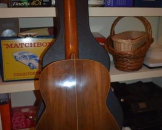 Miquel and Company Flamenco Guitar 1963. World Famous Luthier, Cuba's premier luthier, who escaped from Cuba during the Castro revolution and settled in Little Miami to continue making his extraordinary Flamenco Guitar's. He escaped Cuba in 1961 on a self-made raft bringing with him as much of his special woods as he could transport so that he could continue his craft here in the USA. He settled in MIami to continue his artistic genius in making some of the World's Finest Flamenco Guitars.