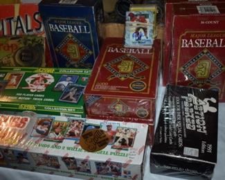 Large Collection of Baseball Cards