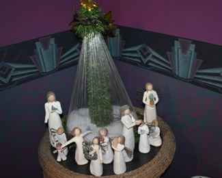LED Lighted Christmas Tree surrounded by a Lovely Family of Willow Tree Figurines