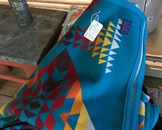 Pedleton queen blanket