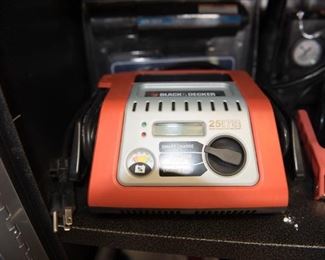 Black and Decker Battery Charger