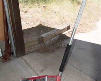 Craftsman Hydraulic 2 Ton Floor Jack