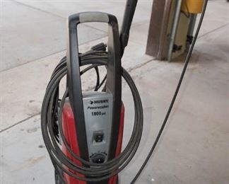 Husky 1800 psi Power Washer