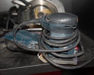 Bosch Palm Sander
