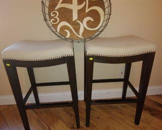 Cream Upholstered Bar Stools with Studs & Metal Serving Tray with Wood Bottom