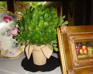Lots of great decorator pieces