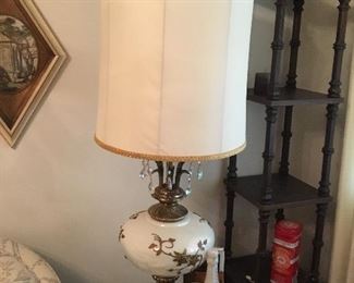 Vintage lamp - very ornate with prisms